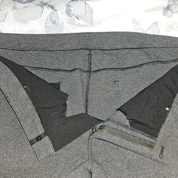Men's - LuLulemon Commission pants - Picture 6 of 10